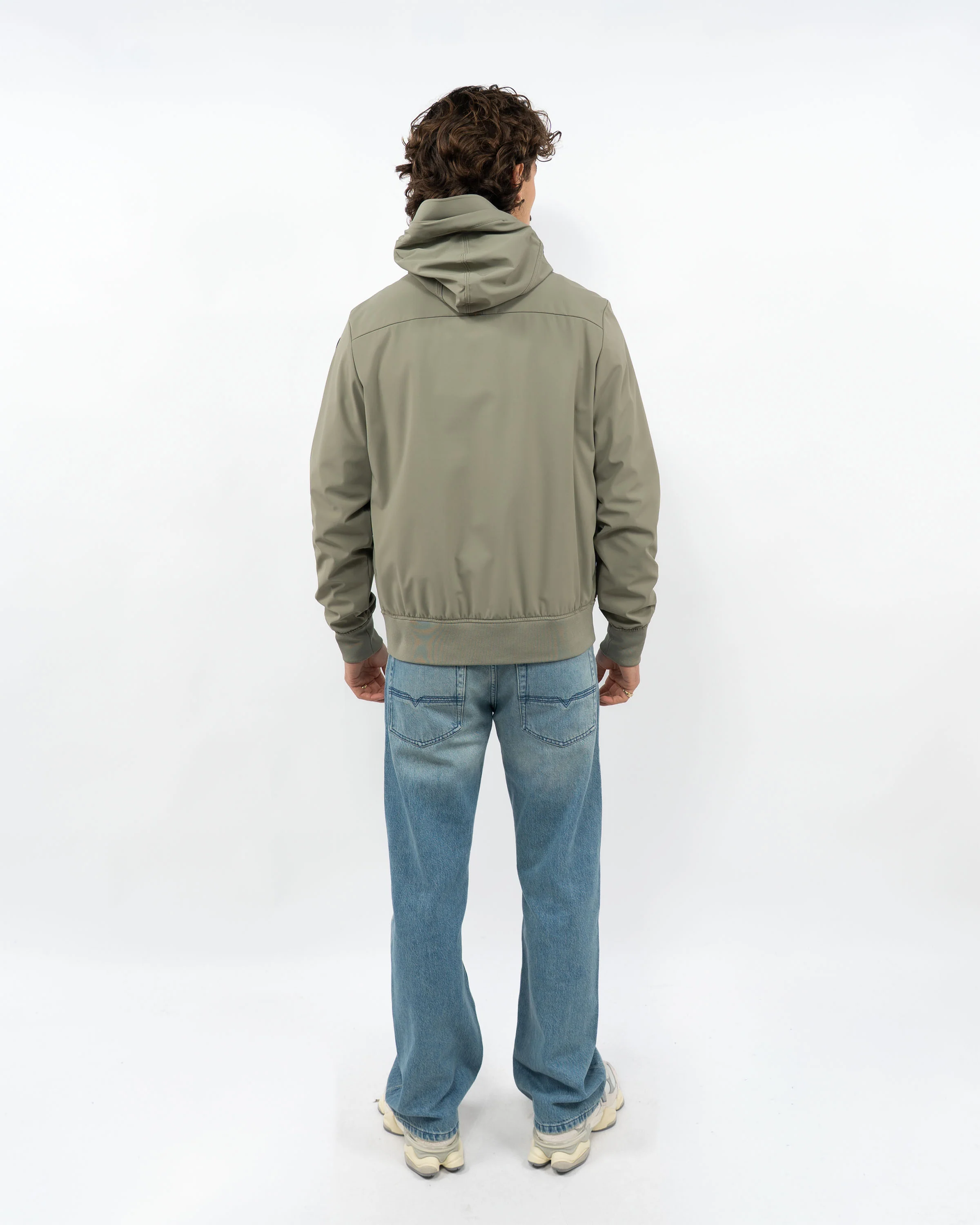 Abner Zomerjas - Image 6