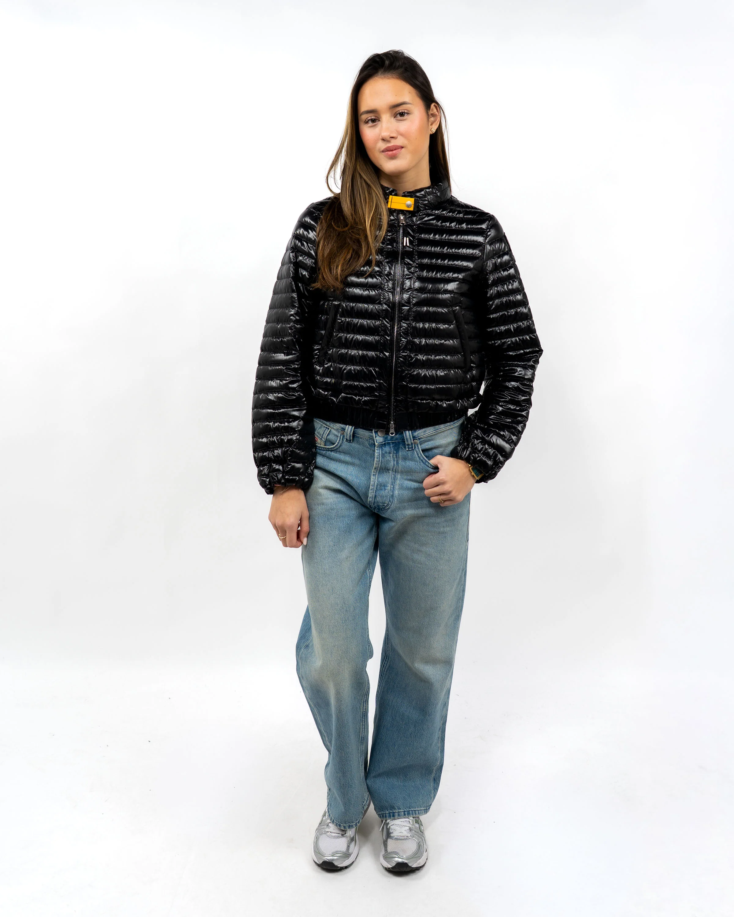 Akane Zomerjas - Image 6