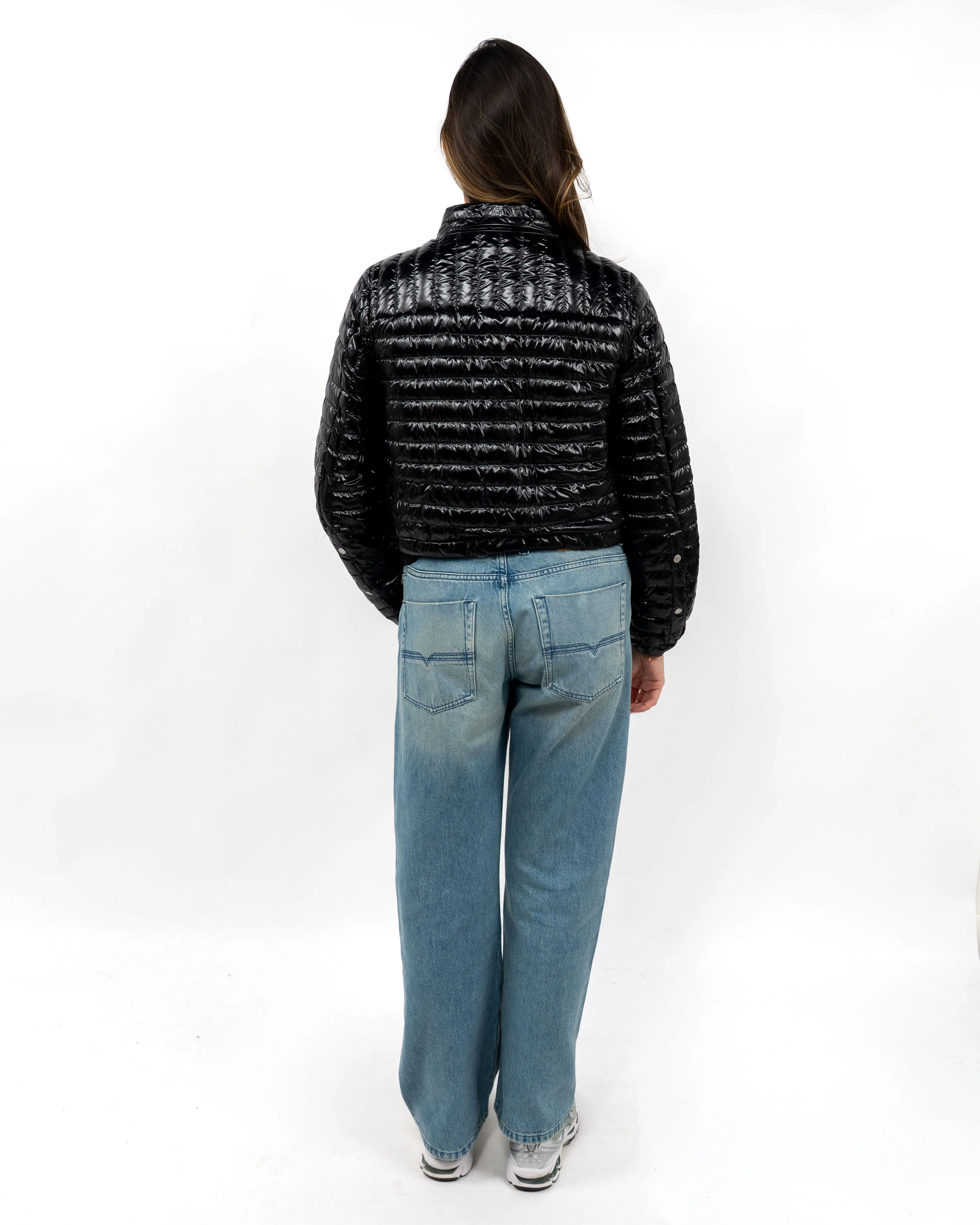 Akane Zomerjas - Image 7