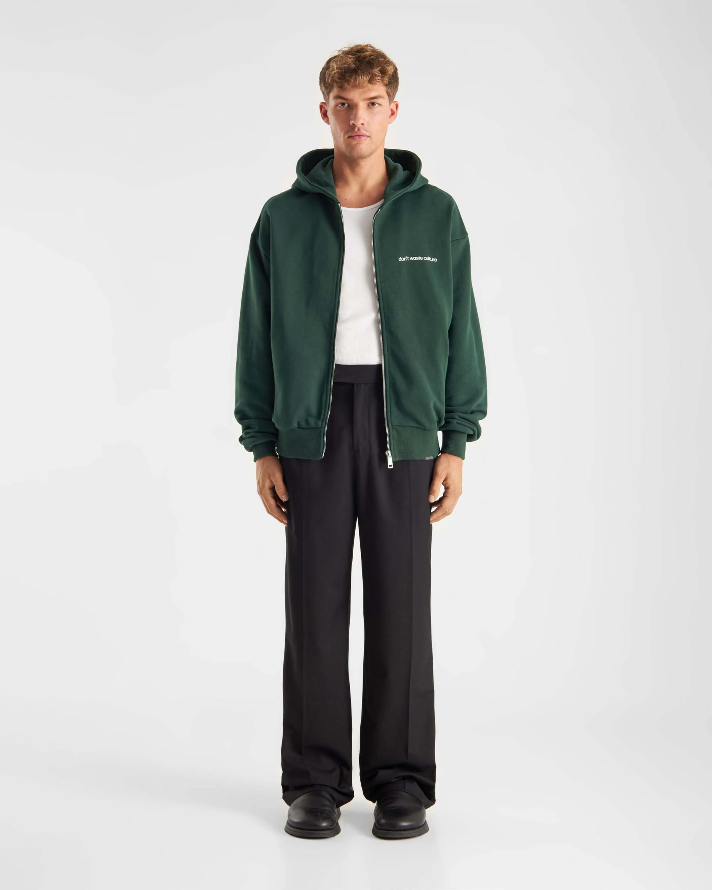 Ale Vest - Image 4