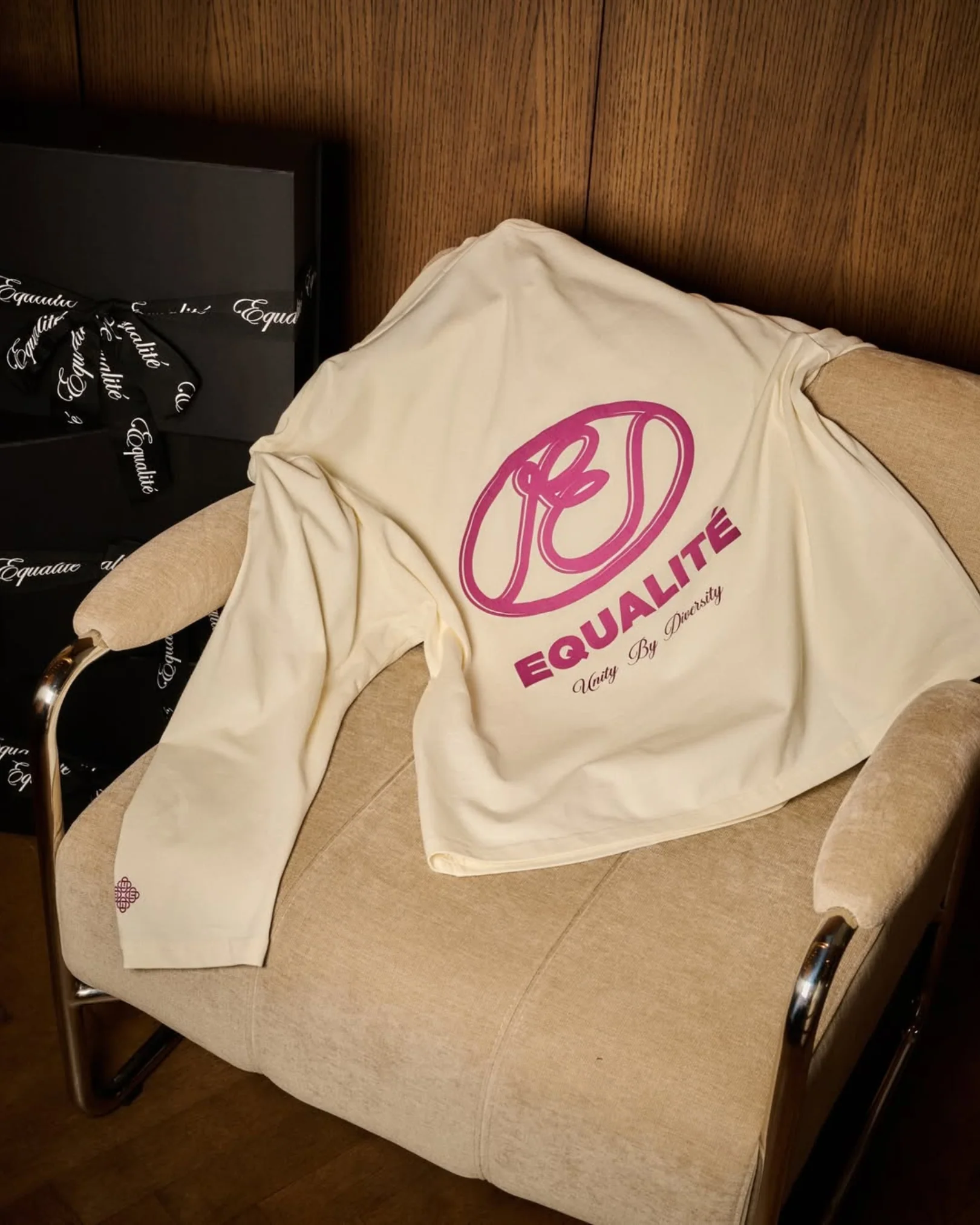 Arid Longsleeve T-Shirt - Image 9