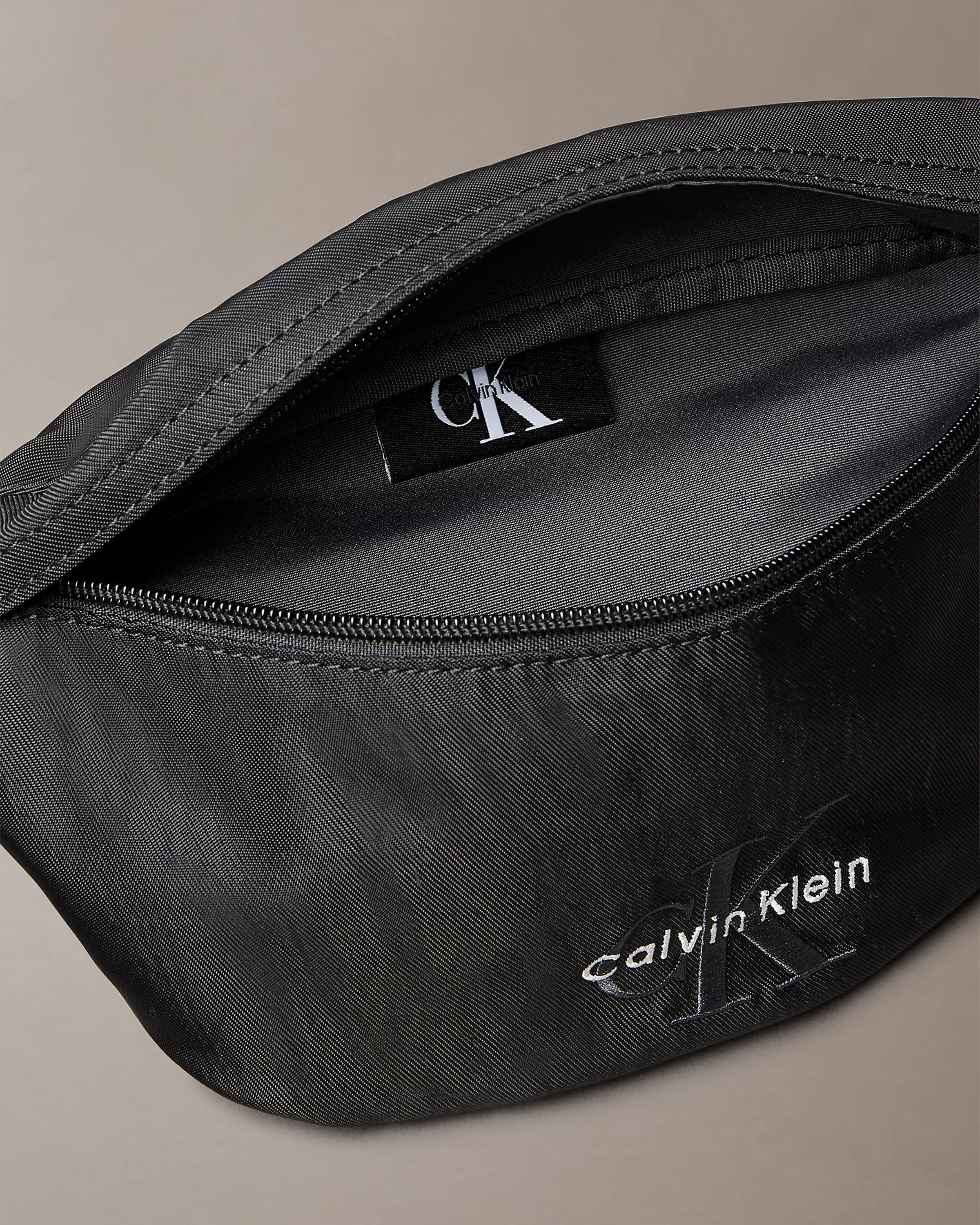 Bold Waistbag - Image 3
