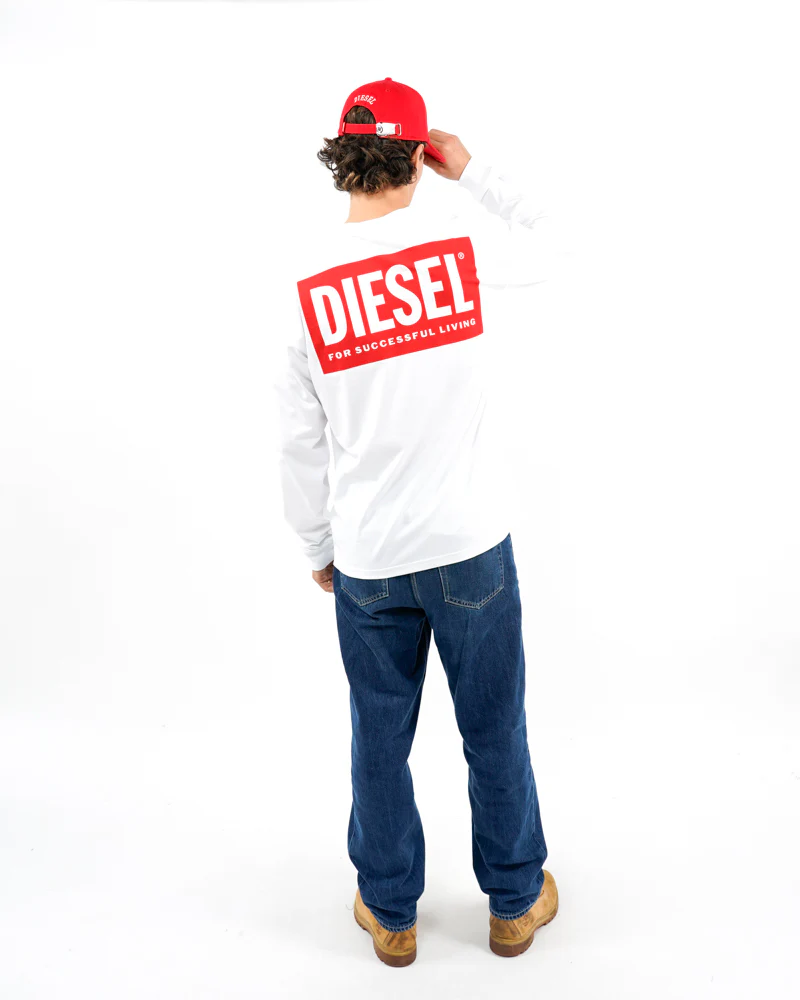 Boxt Bisk Longsleeve T-Shirt - Image 3