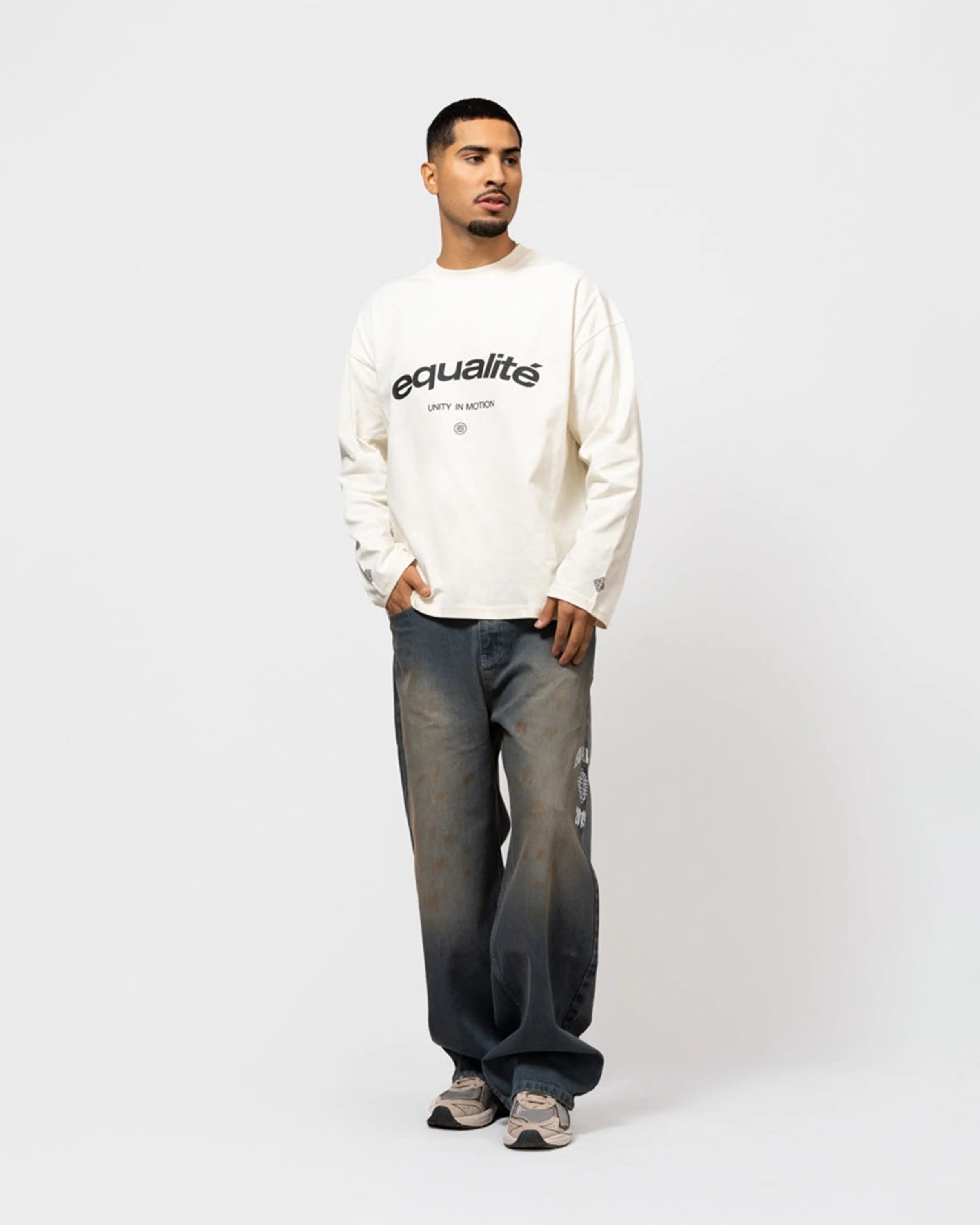 Celeste Longsleeve T-Shirt - Image 6