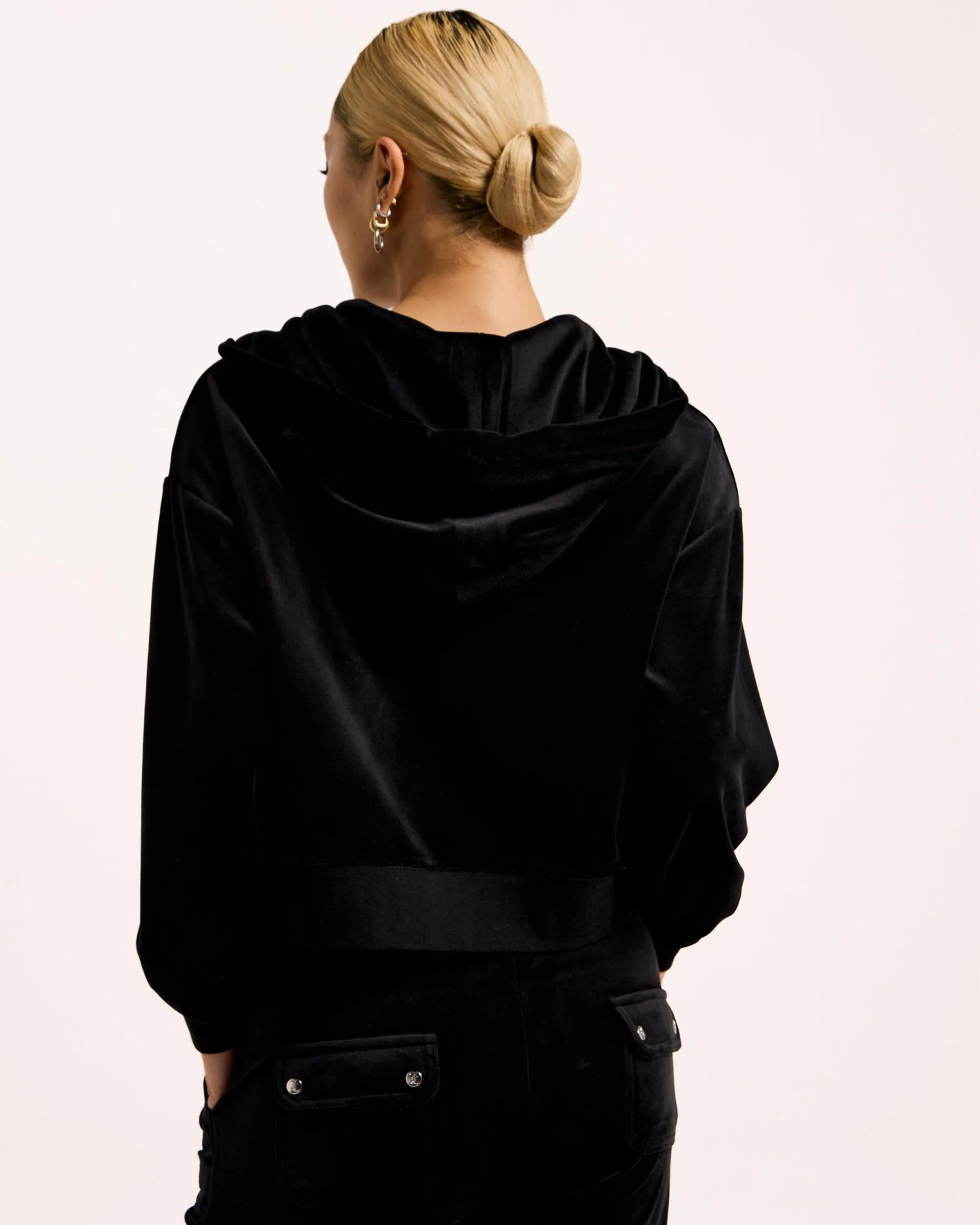 Classic Velour Short - Image 4