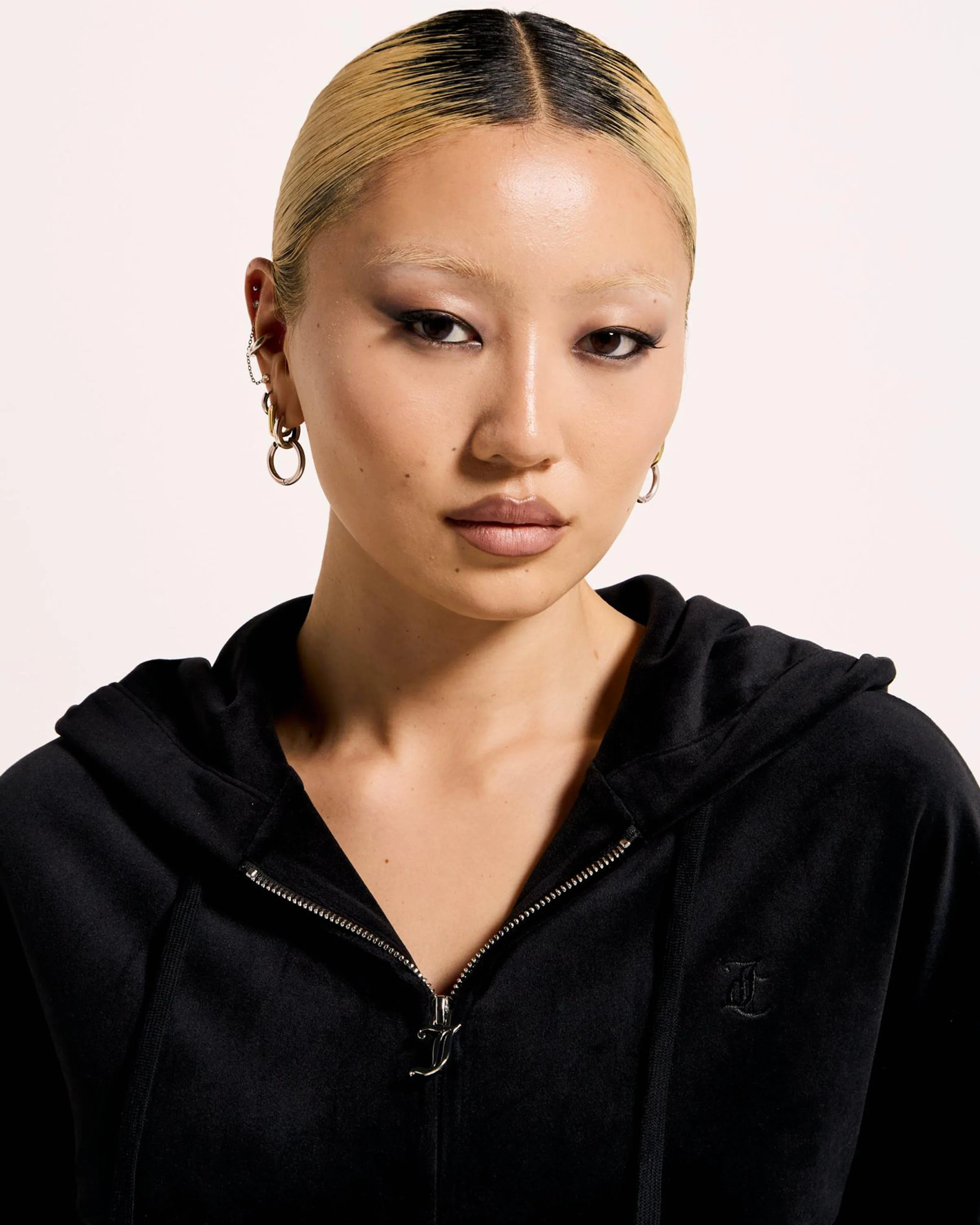 Classic Velour Short - Image 5