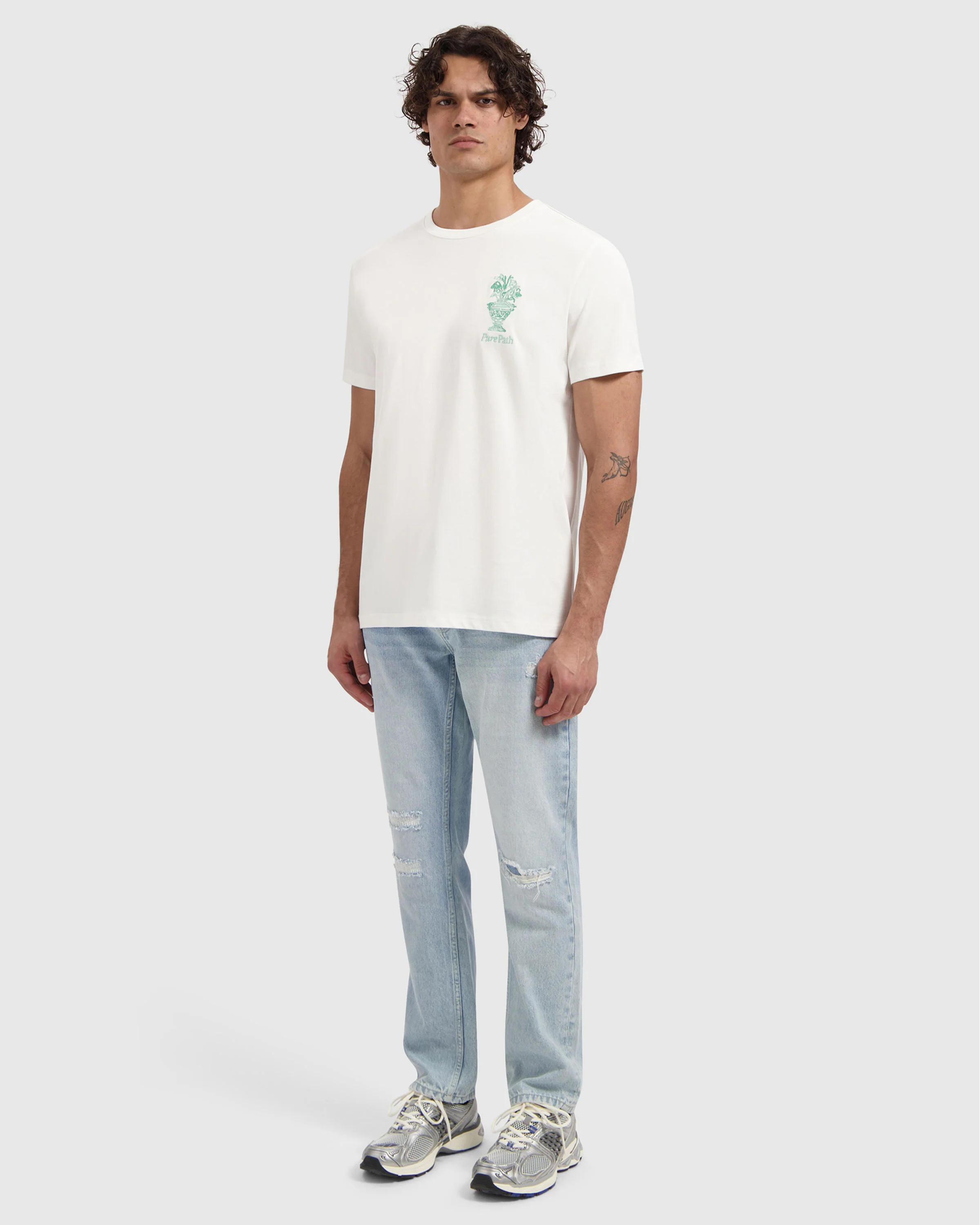 Embroidered Vase T-shirt - Image 3