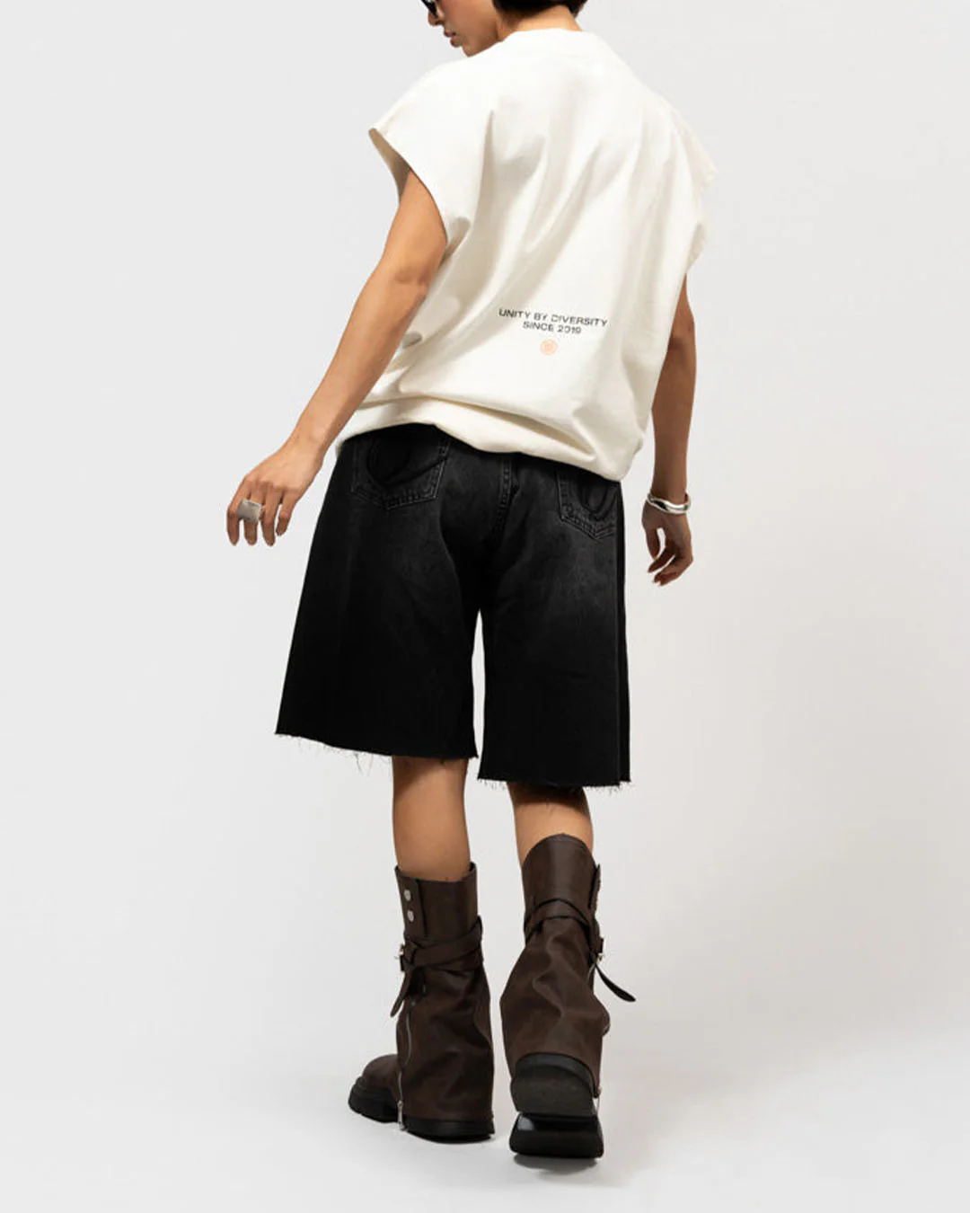 Jullian Denim Jorts - Image 4