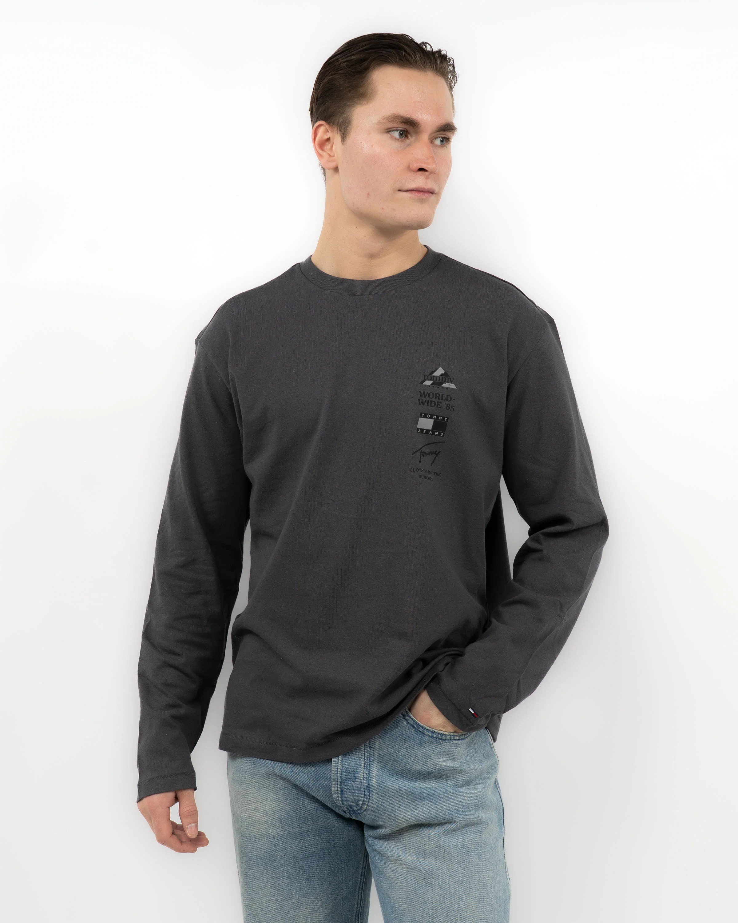 Peaks T-Shirt - Image 2