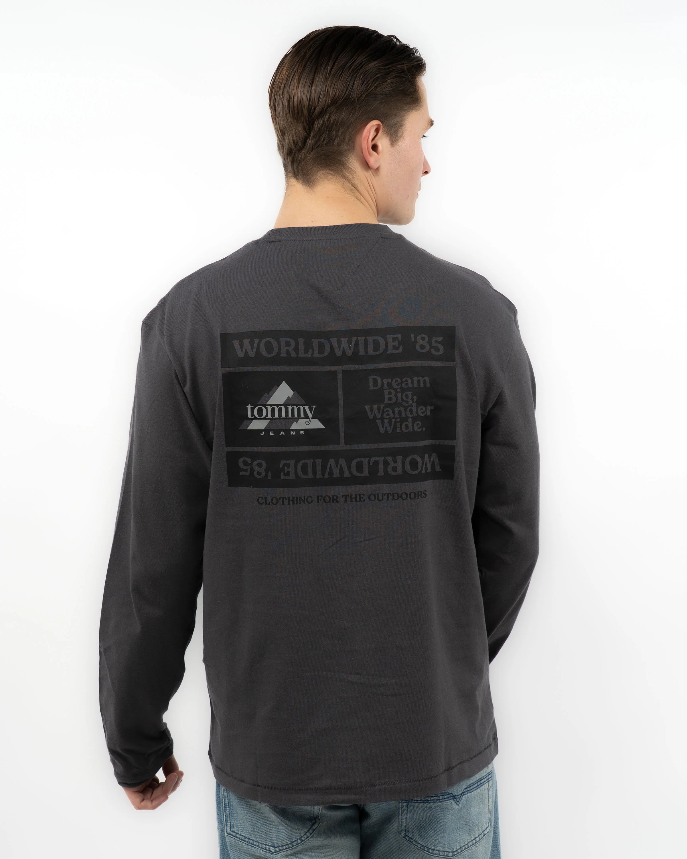 Peaks T-Shirt - Image 6