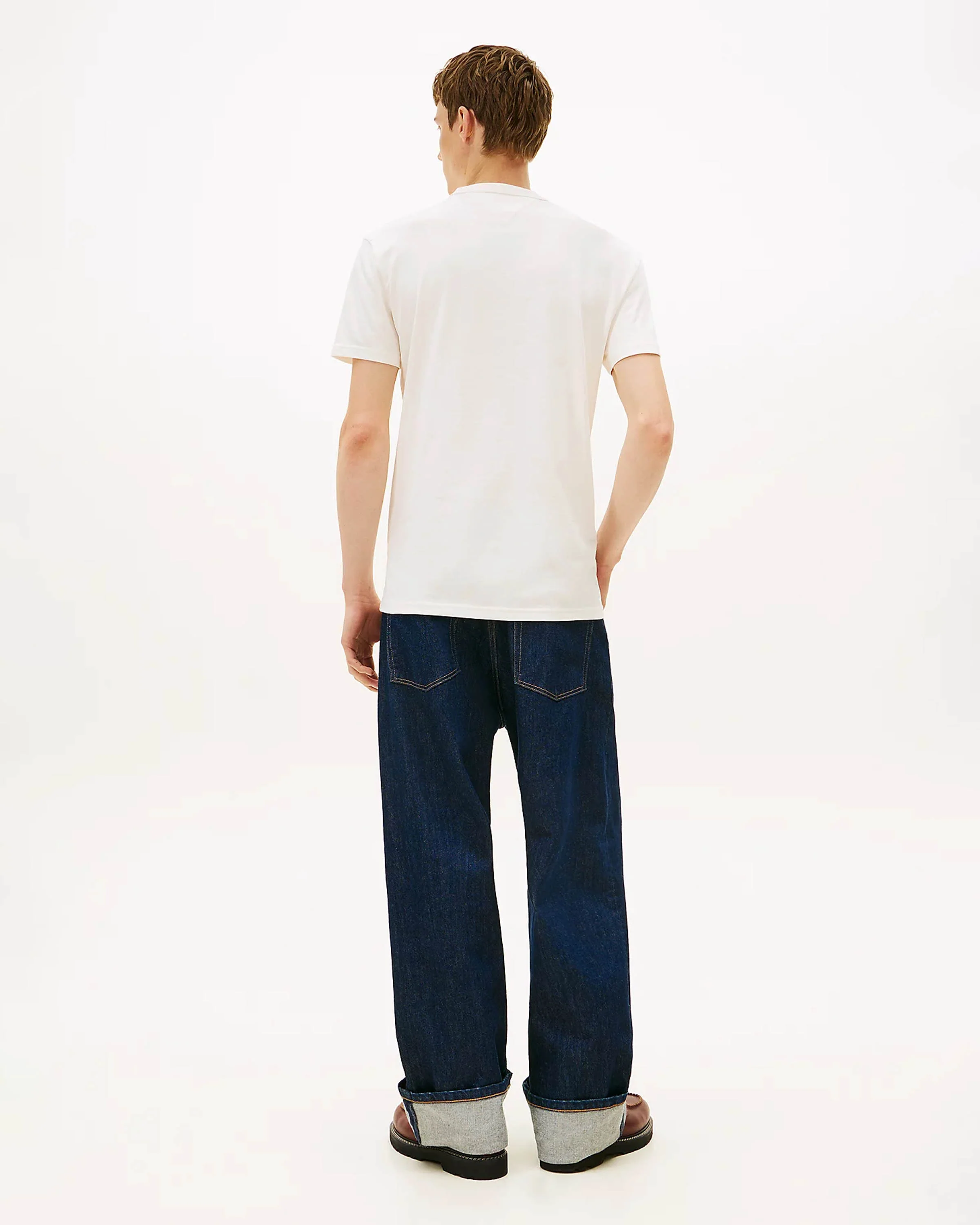 Peaks T-Shirt - Image 4