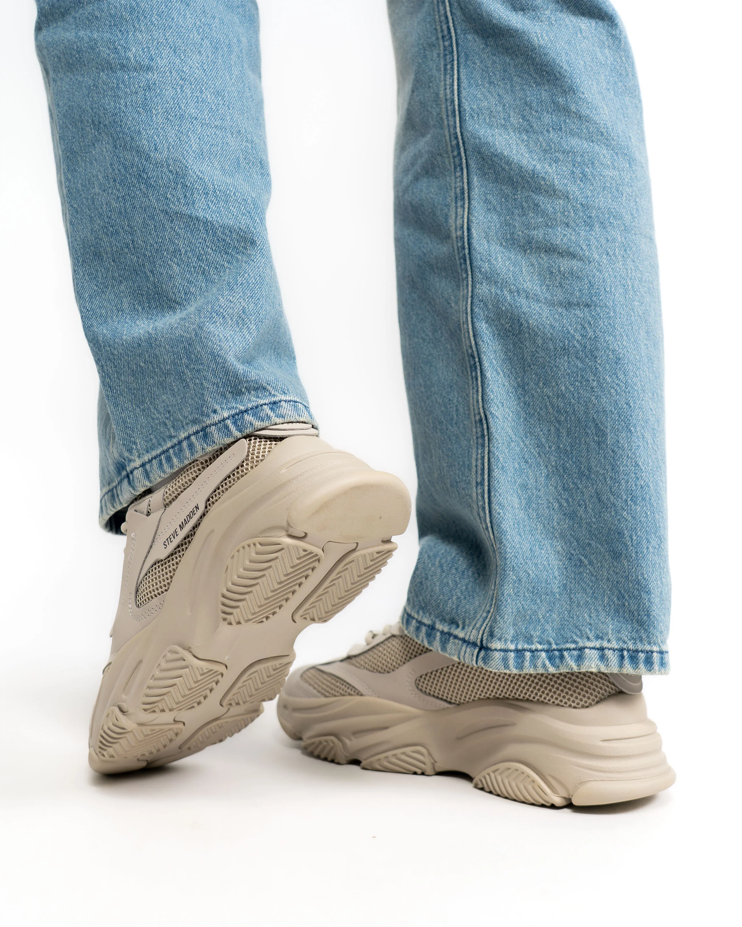 Possession-E Sneakers - Image 2