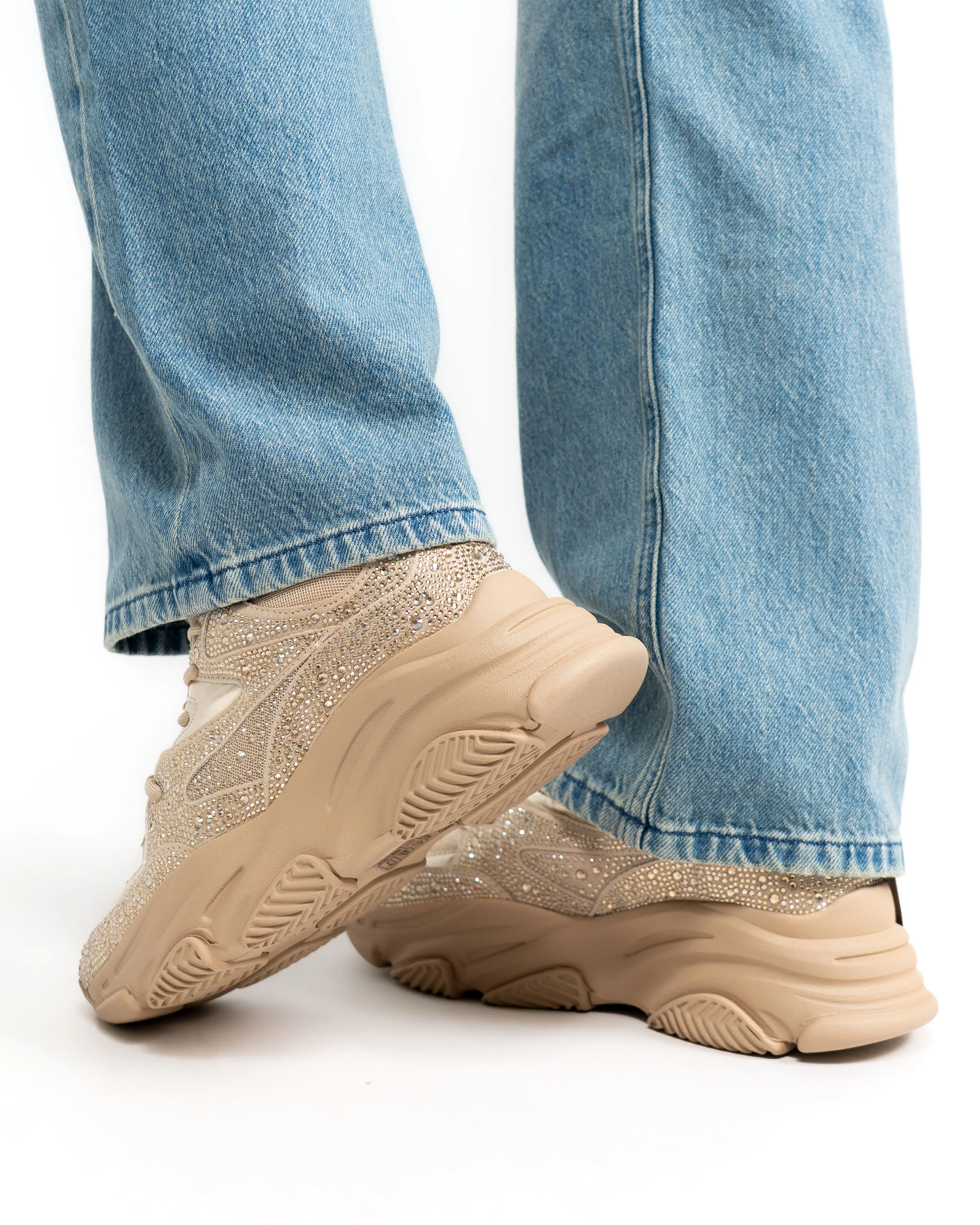 Privy Sneaker - Image 2