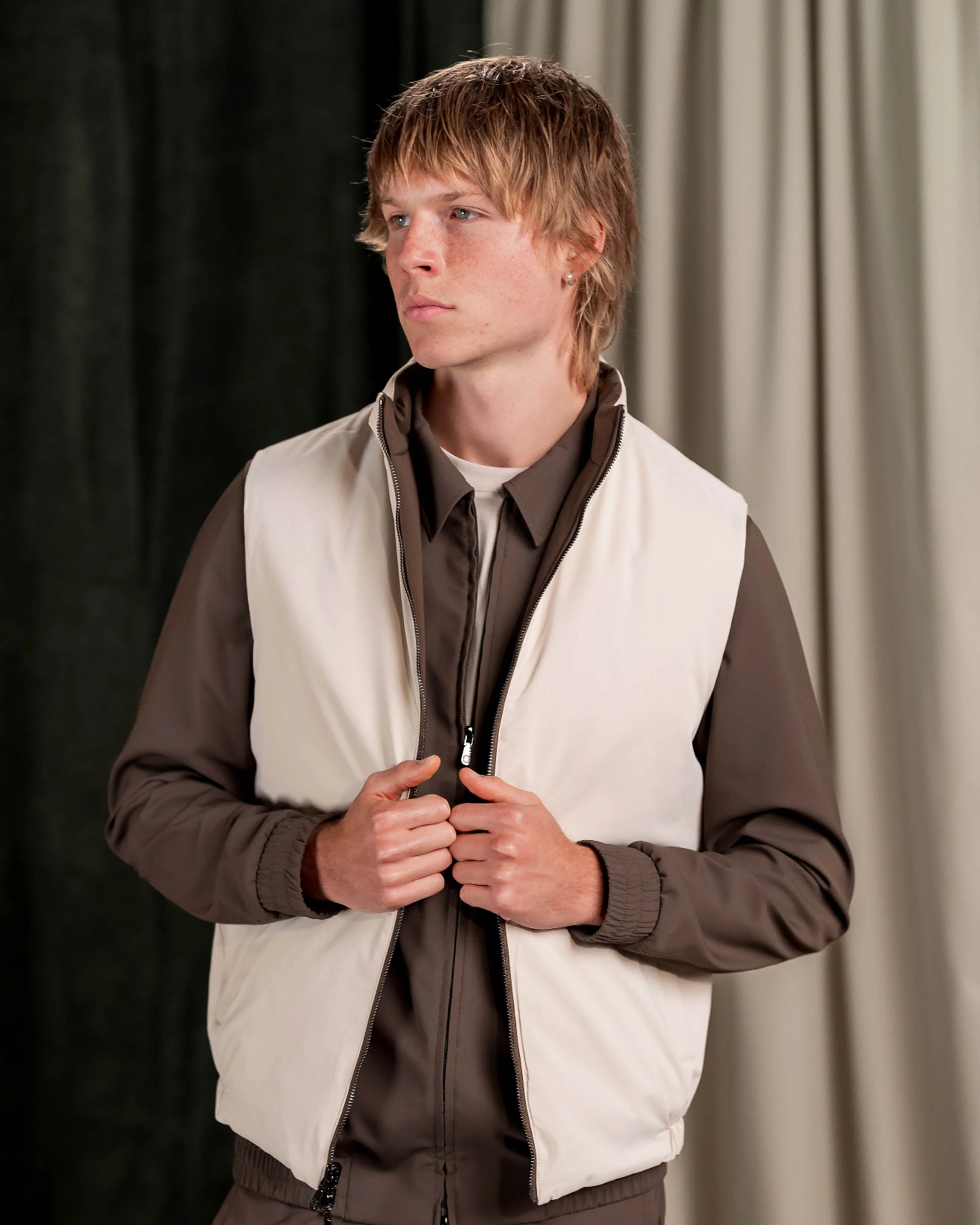 Reflection Reversible Bodywarmer - Image 4