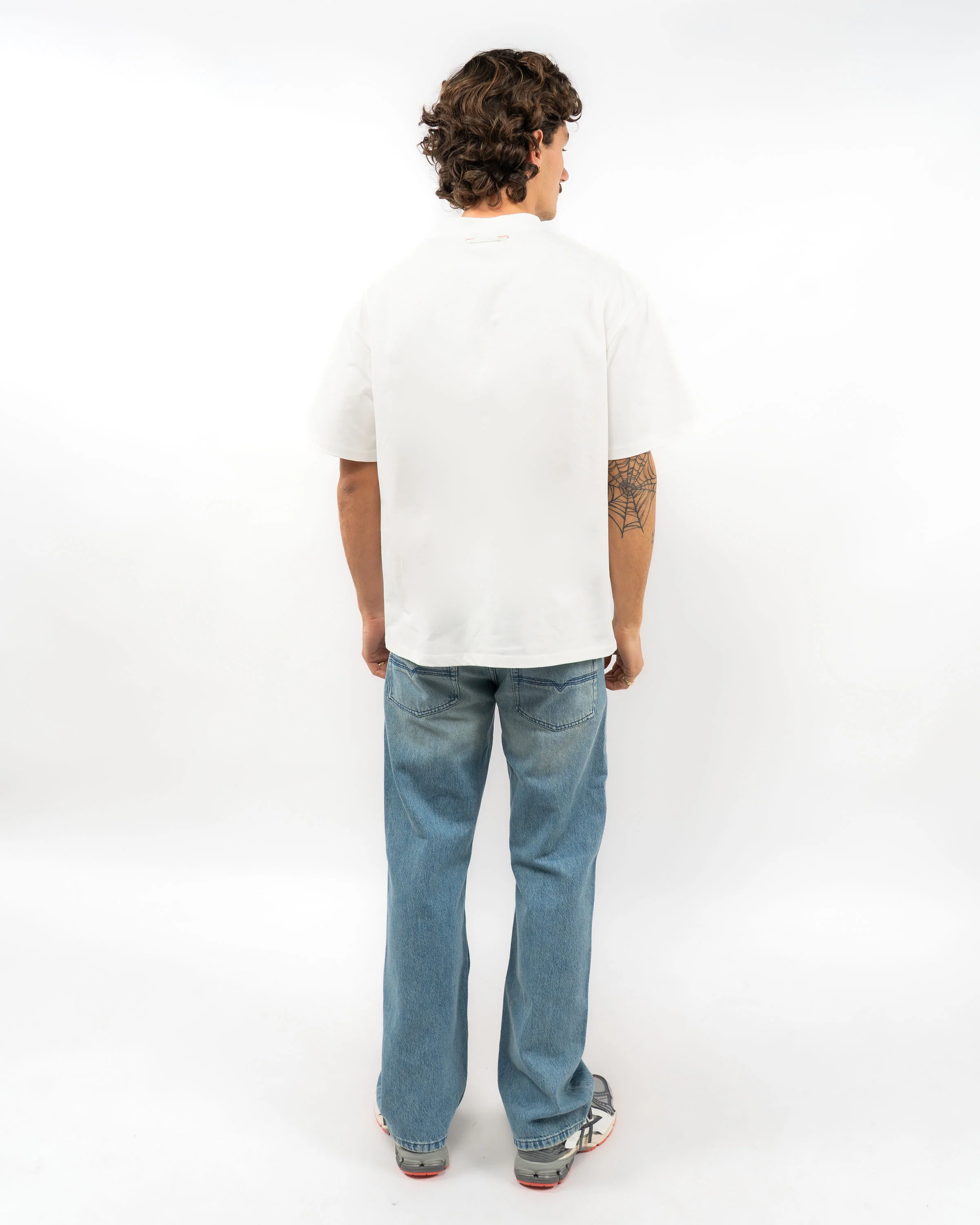 Reg T-Shirt - Image 5