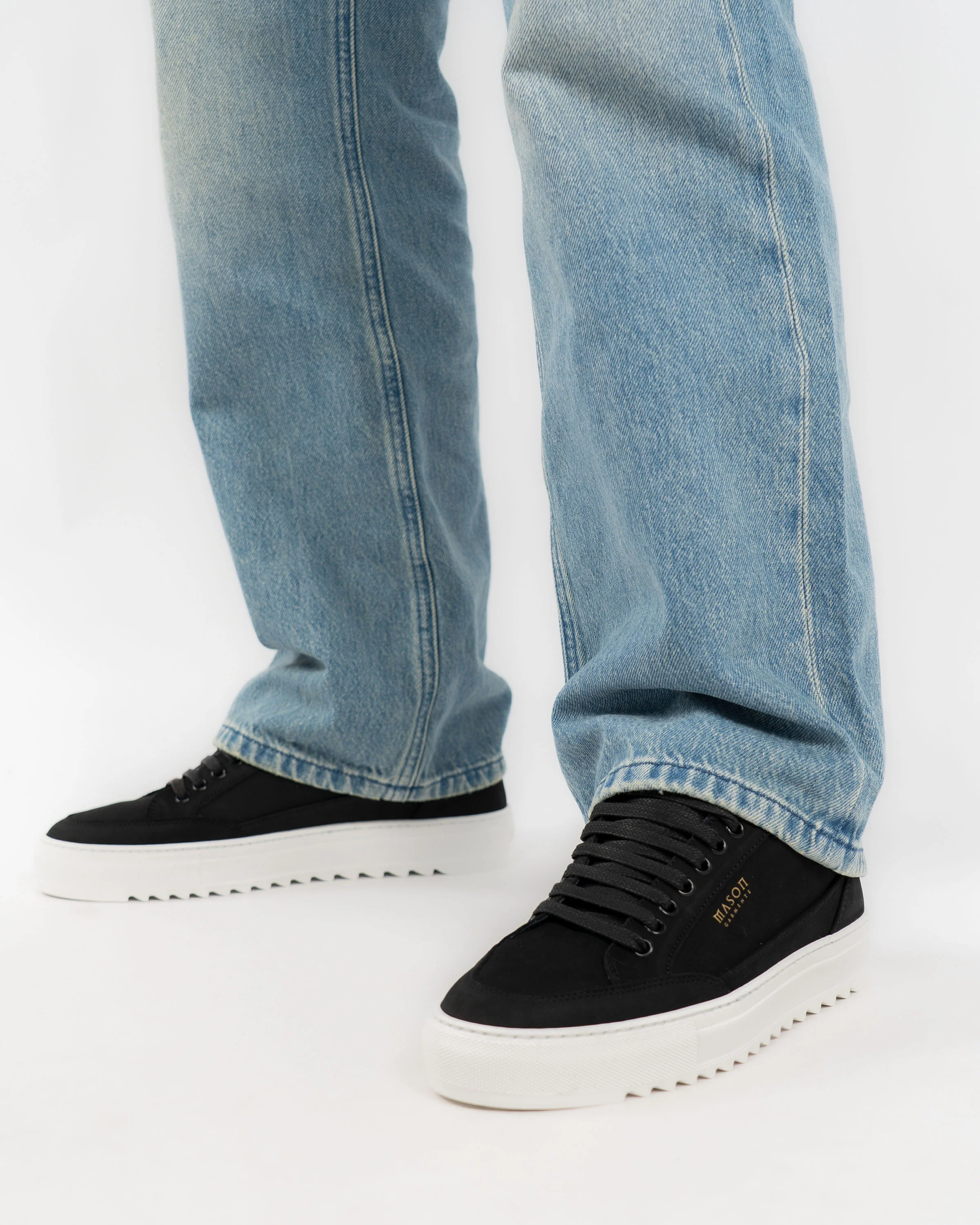 Tia Nabuk Sneakers - Image 3