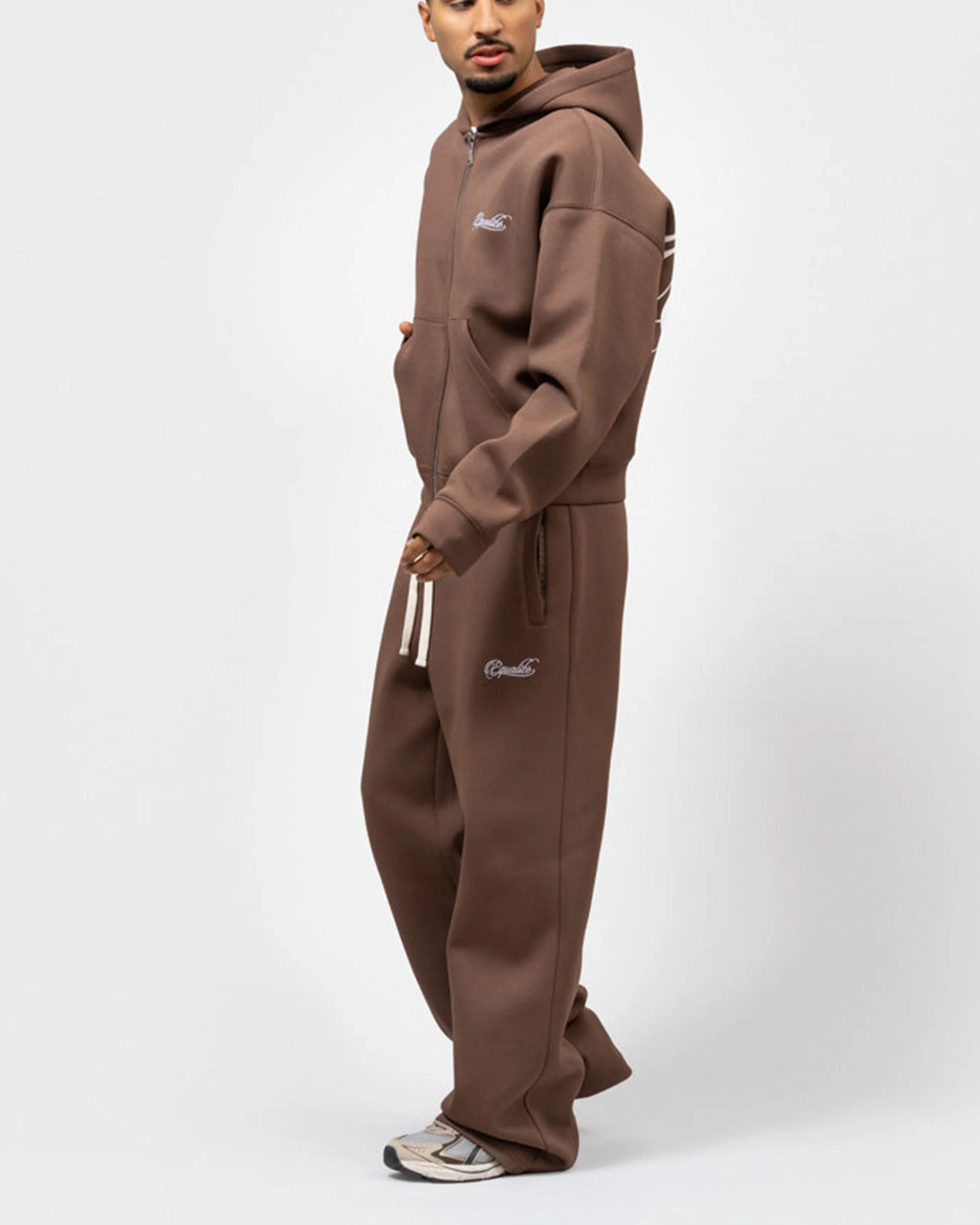 Yuki Oversized Scuba Vest + Yuki Scuba Joggingbroek Set - Image 5
